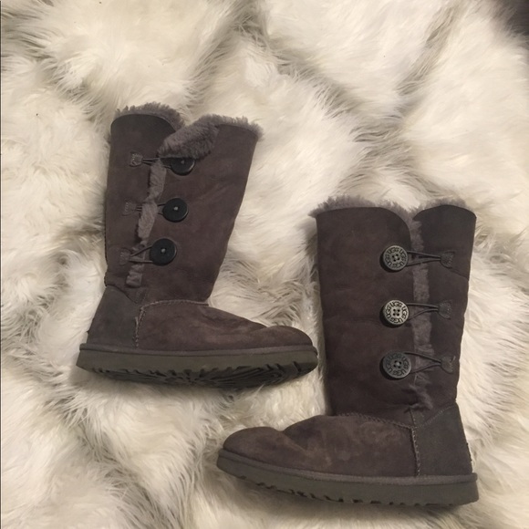 Grey ugg Bailey boots - Picture 2 of 8